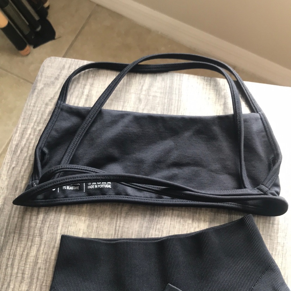 Prozis Black Leggings and Top Set - Picture 5 of 6